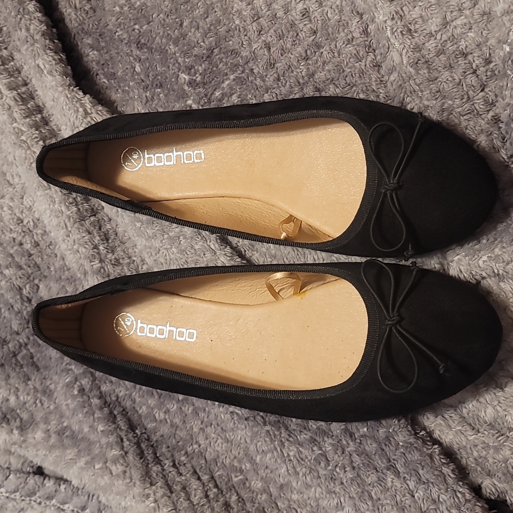 BooHoo Flat Dress Shoed